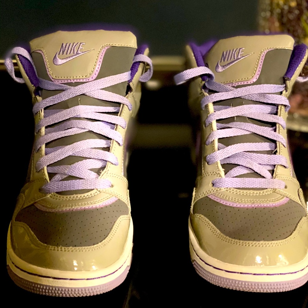 Nike